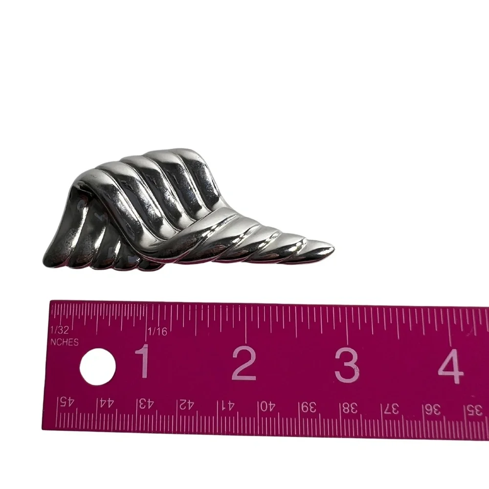 Vintage Ginnie Johansen Silver Tone Brooch